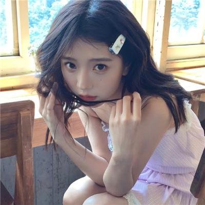 粉红色和铲子